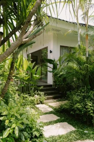 Ananda House