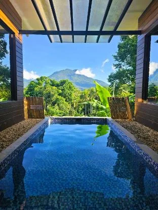 Woodgrain Villas II