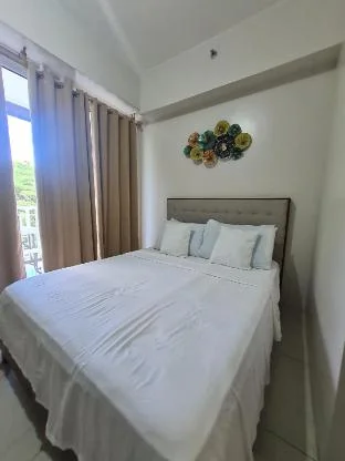 MYB502 (1BR) - JBV Pico de Loro