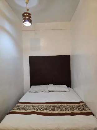 208rm studio type apartment yumi apt near SM clark