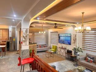 Joe 10s Abode Elegant Family Home