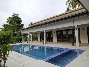 Beach Villa w/Beach Access near Underground River