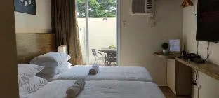 Cozy Suite with Private Patio near Nuvali