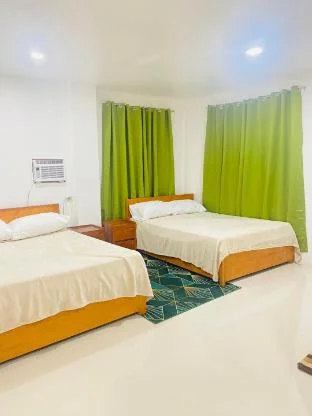 Cadong's Carles Tourist Inn