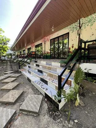 Dutch Guest House — Valencia Philippines