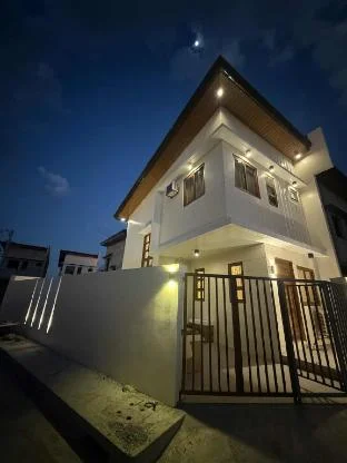The Daily House