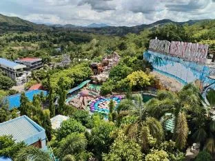Sams Mountainview Resort and Hotel