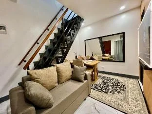 J&D Transient|Fully-Aircon|HotShower|Parking|Wifi|6pax