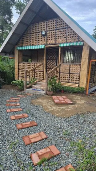 Majayjay's Bahay Kubo