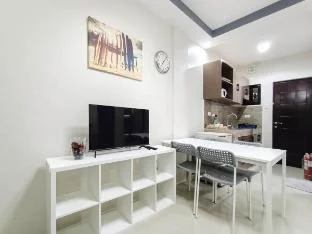 Manzil Anilao Unit 1 - Ground Floor First Room