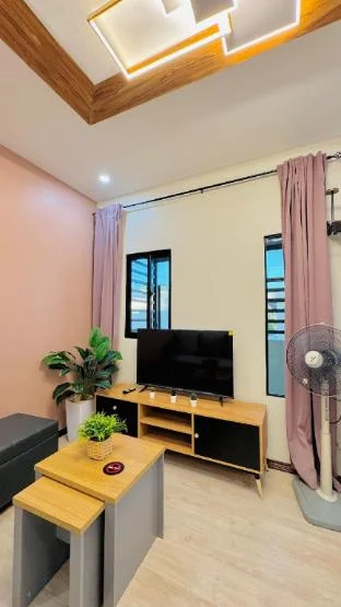 Modern Cozy Stay Dumaguete | Near Valencia & Beach