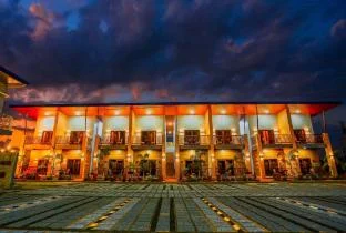 JMACKS RESORT HOTEL