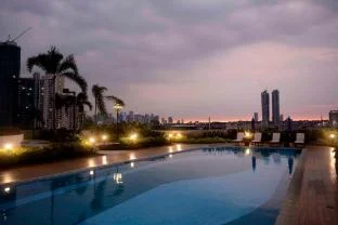 Caszy’s Cozy Staycation - Acacia Escalades Pasig