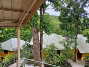Woodland Inn