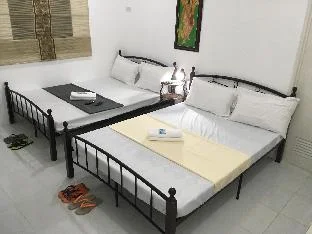 Silang Near Tagaytay Transient Rooms