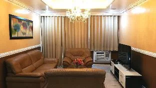 EVP Classic Victorian 2 Bedroom Robinsons Place — Valencia Philippines