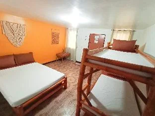 Batanags Beach Room for 6 with FREE WIFI