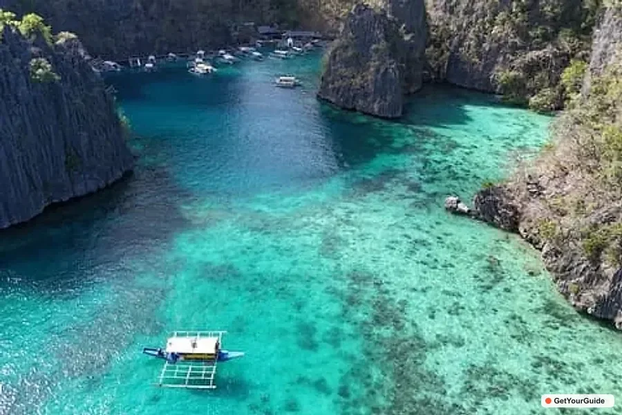 Coron Island Hopping Tour with Lunch and Hotel Pickup