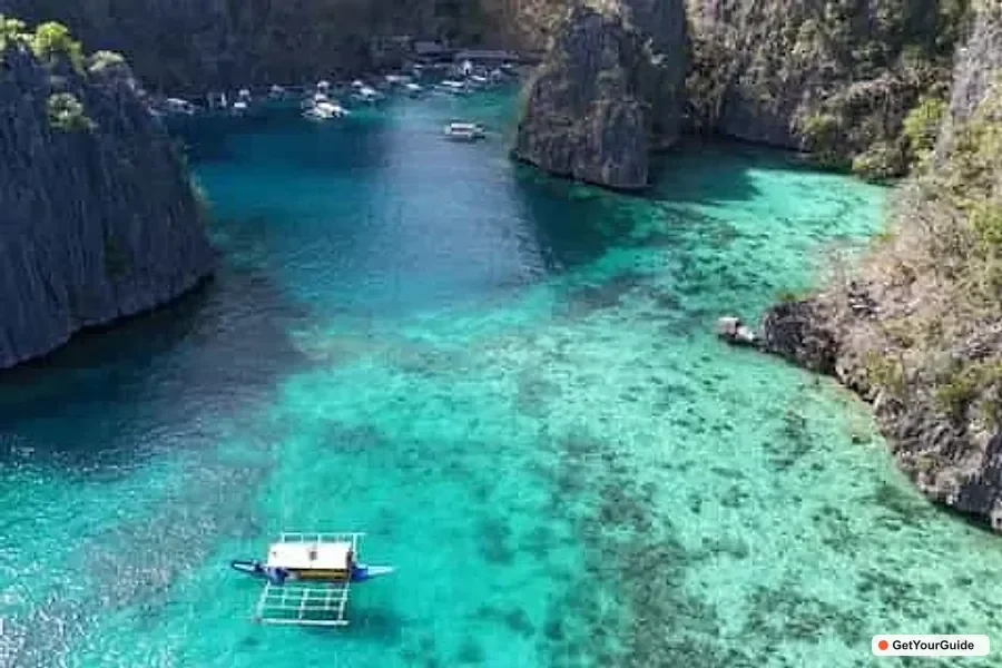 Coron Island Hopping Tour with Lunch and Hotel Pickup
