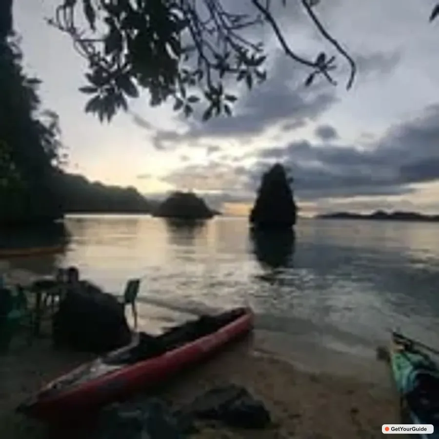 Island Sunset Kayaking trail