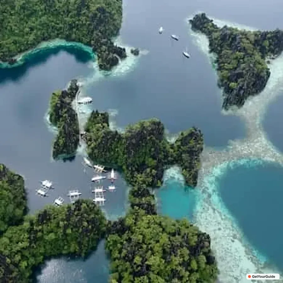 Coron Private Island Tour A or B with Lunch and Pickup