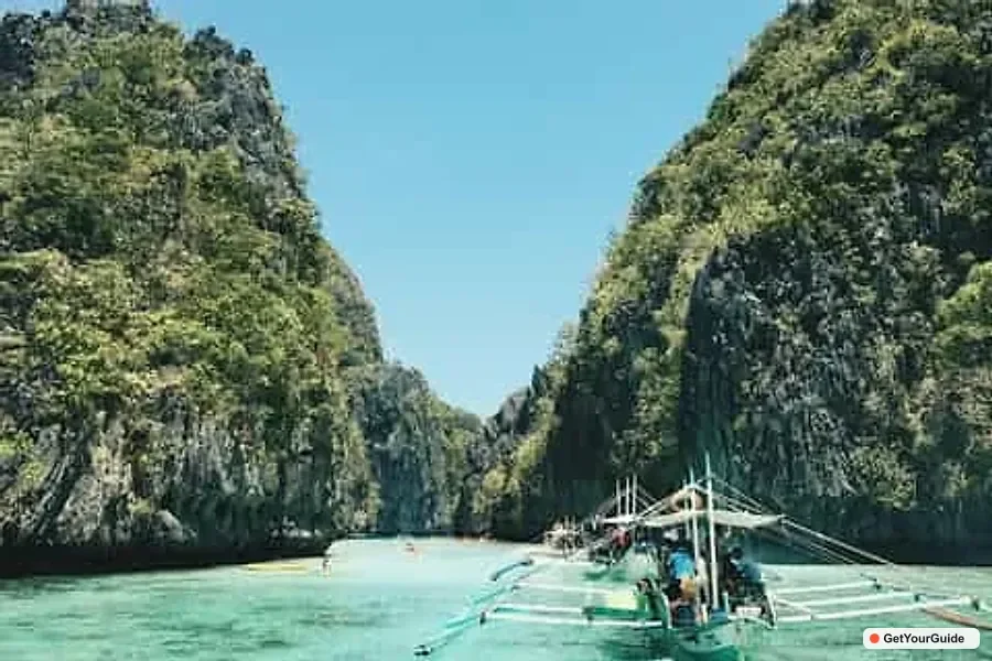Private Experience at the Finest Beaches and Lagoons