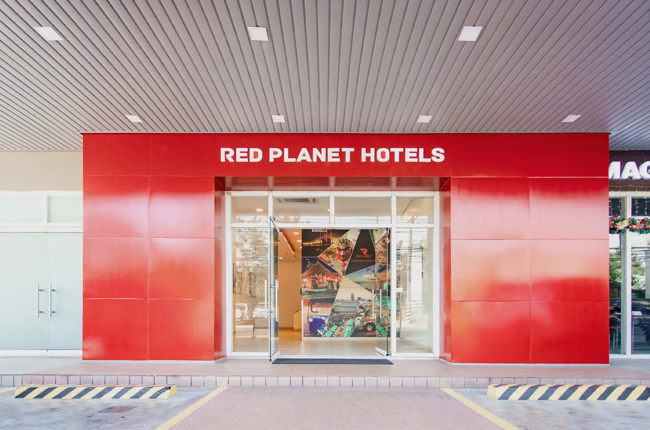 Red Planet Clark Angeles City photo 3