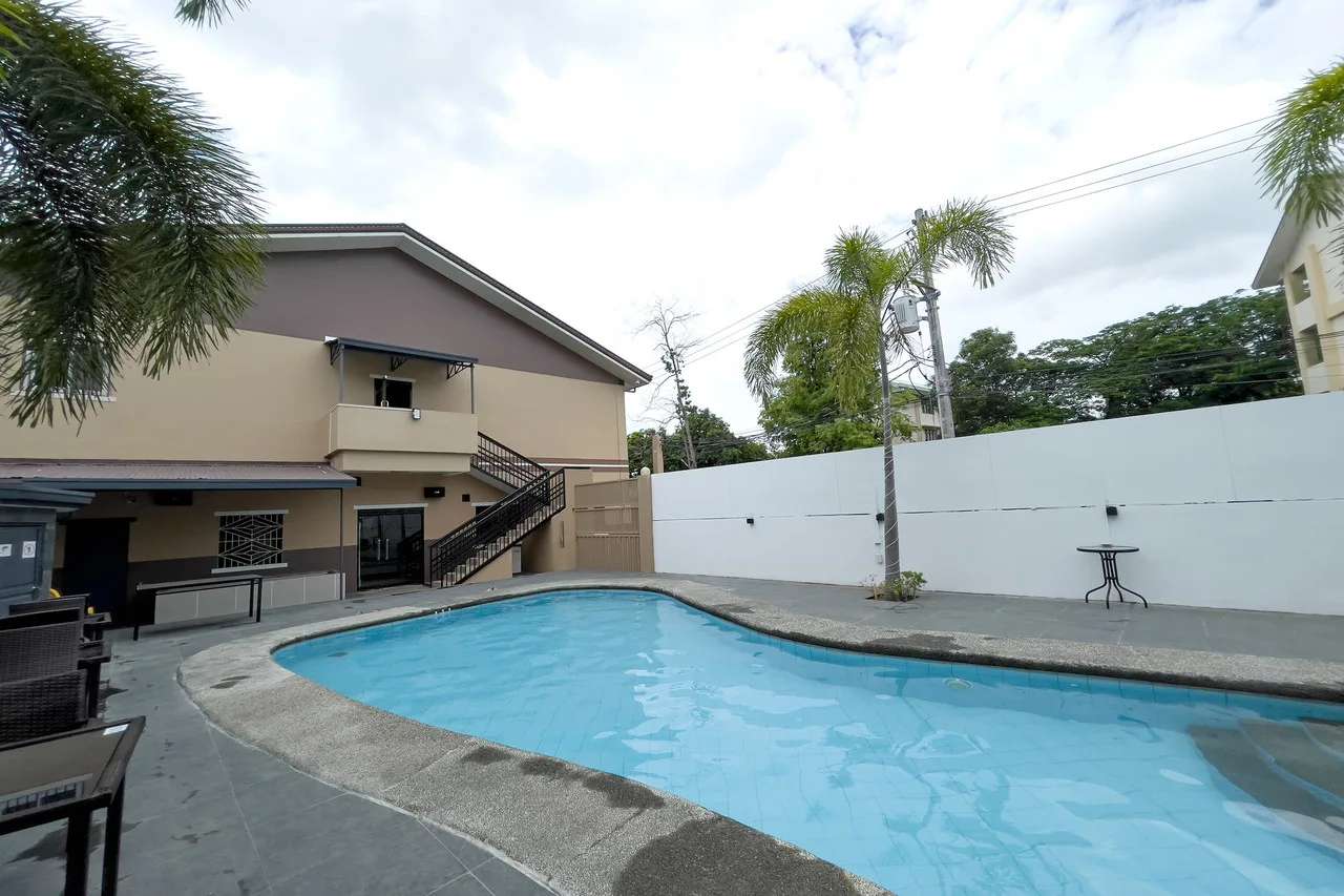 Valentine Hotel Angeles City managed by Cocotel photo 3