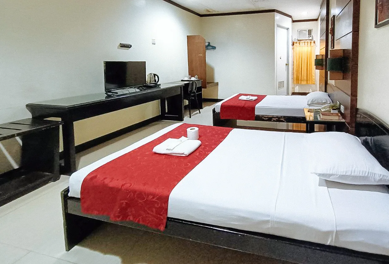 Check Inn Bacolod by RedDoorz photo 3