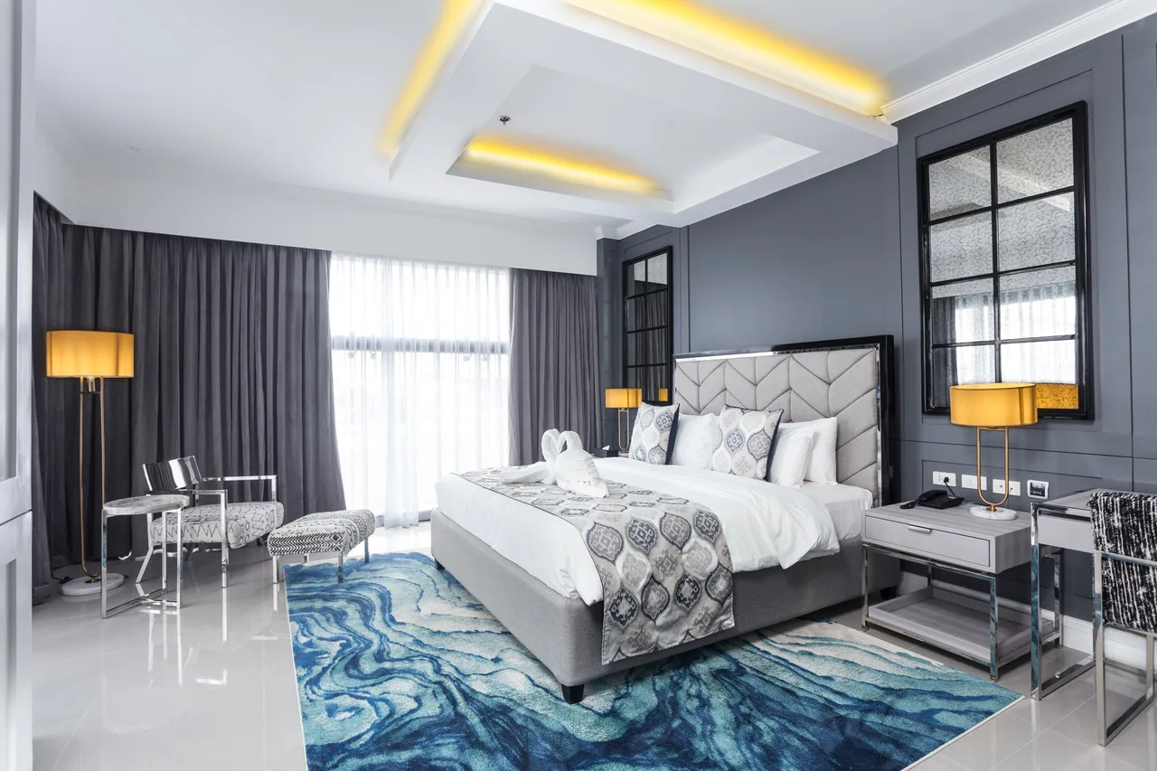 Stonehill Suites