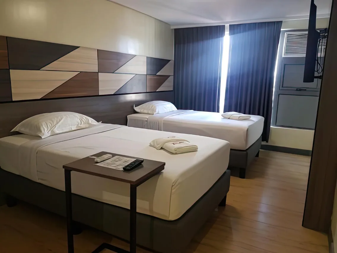 Travelite Hotel Legarda photo 3