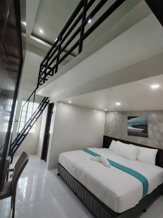 Coastal Breeze Hotel