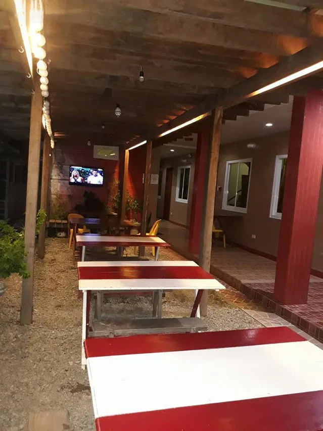 North Blue Bay Inn photo 4