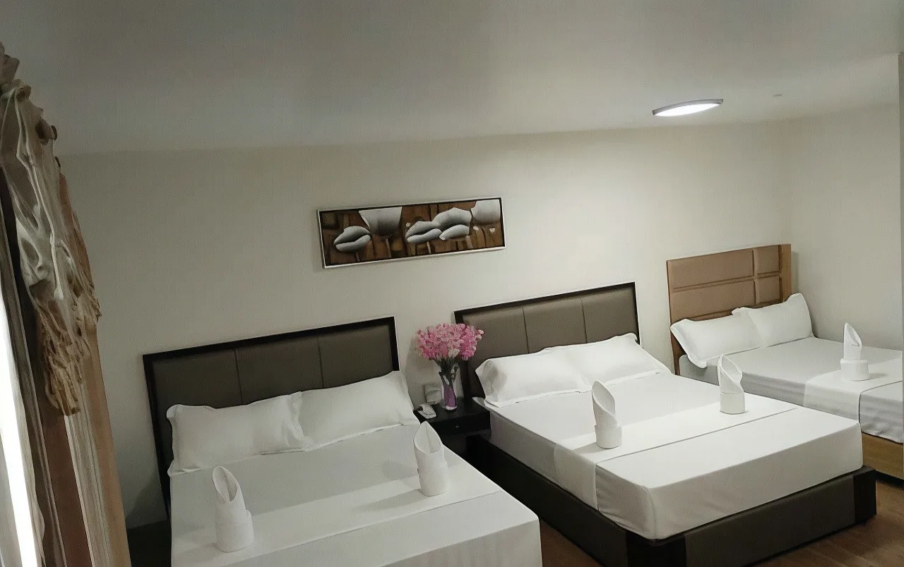 Meaco Royal Hotel - Batangas City photo 4