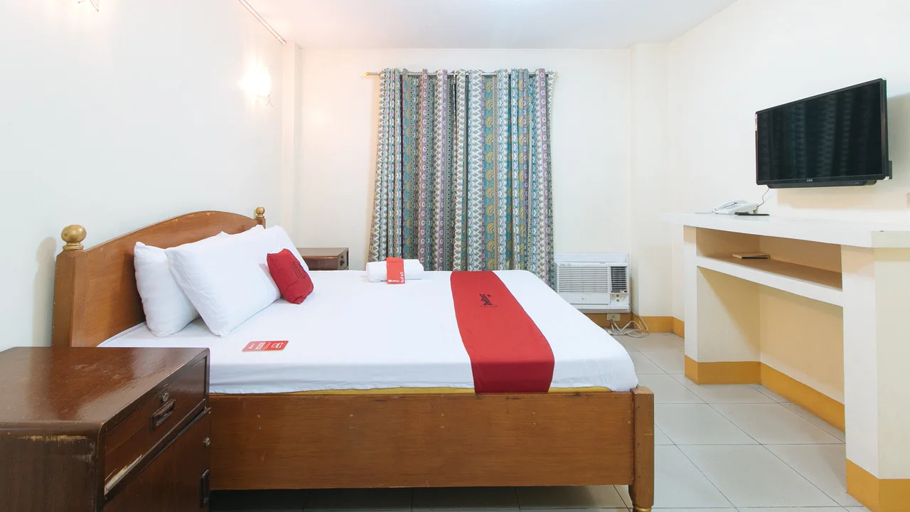 RedDoorz @ Golden Park Inn La Union photo 2