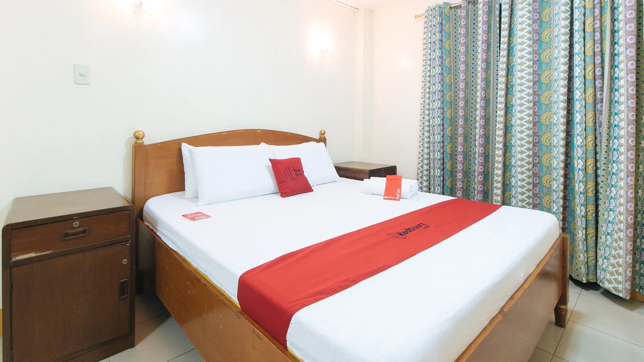 RedDoorz @ Golden Park Inn La Union photo 4