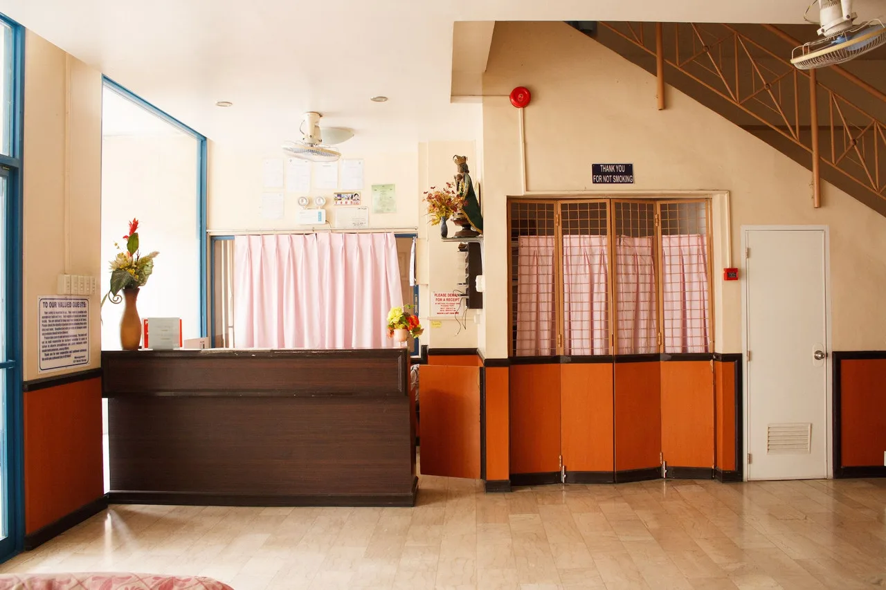 GV Hotel - Baybay photo 3