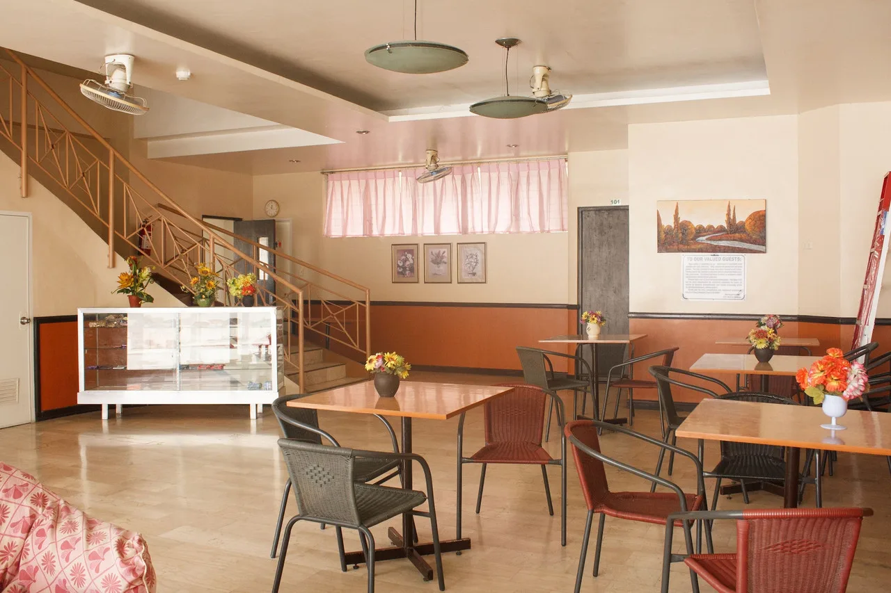 GV Hotel - Baybay photo 4