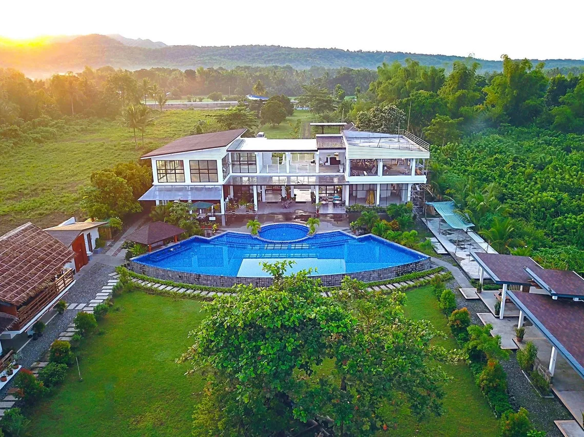 Vistapaloma Beach Resort photo 3