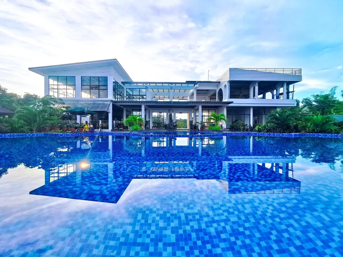 Vistapaloma Beach Resort photo 4