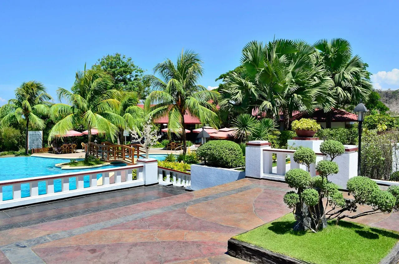 Thunderbird Resorts - Rizal photo 2