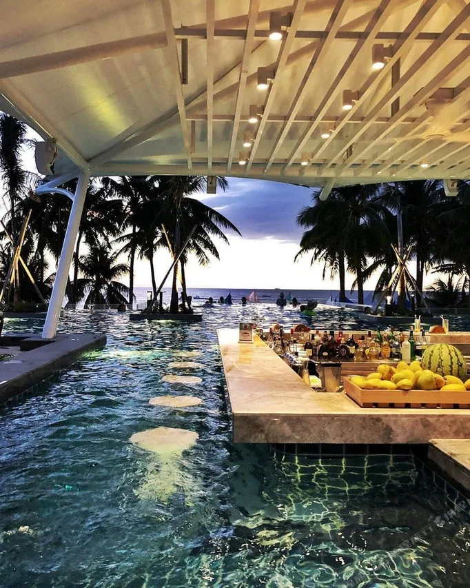 Henann Crystal Sands Resort photo 4