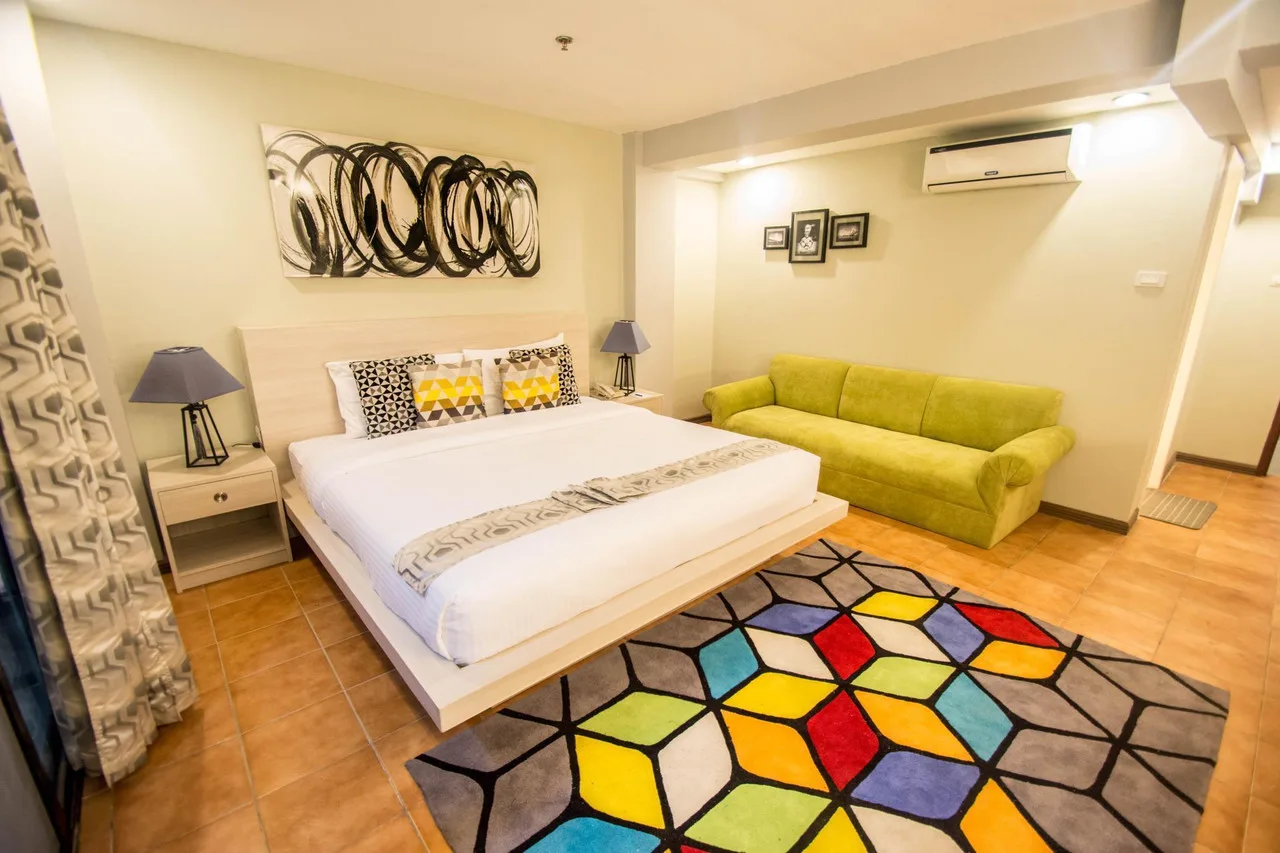 Almont City Hotel photo 4