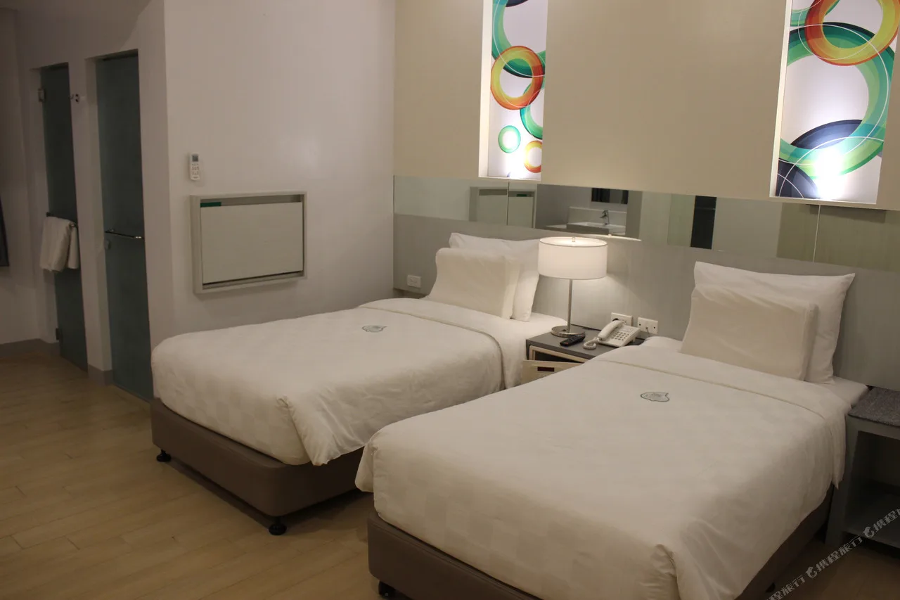 Go Hotels Butuan photo 2
