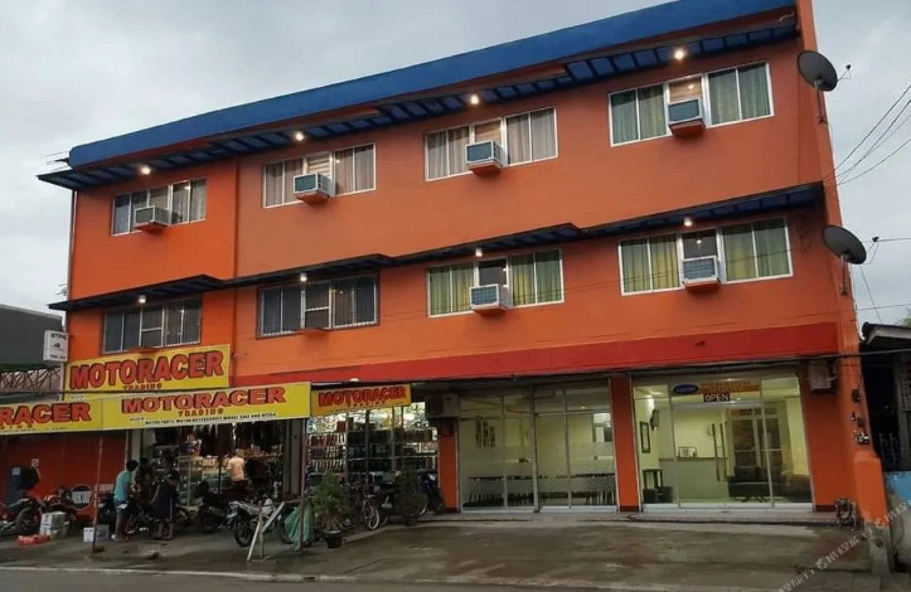 RedDoorz @ Johsons Pension House Butuan City photo 3