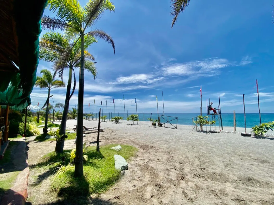 Eden Beach Resort Zambales photo 2