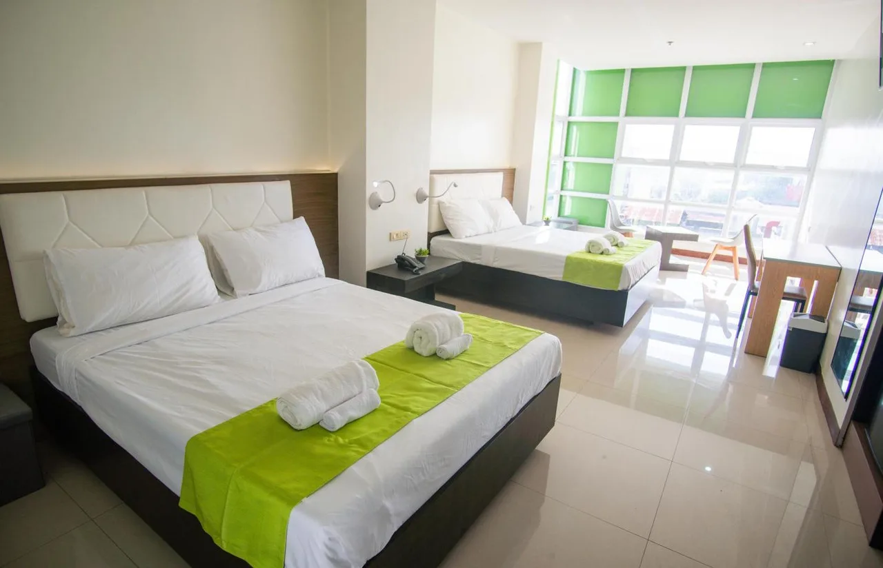 Benrose Hotel