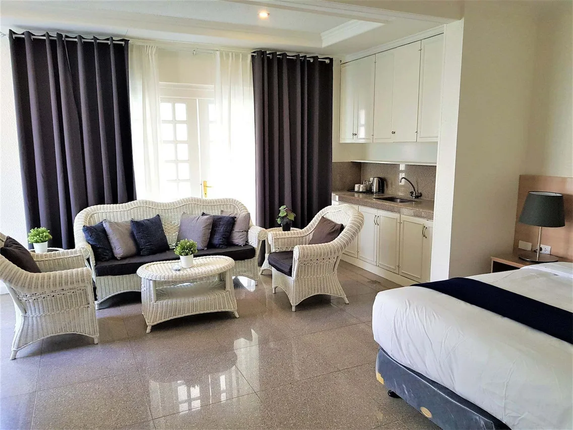 Chateau Bleu Resort photo 3