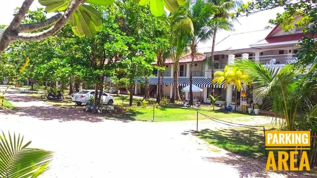 Isla Vista Beach Resort photo 4