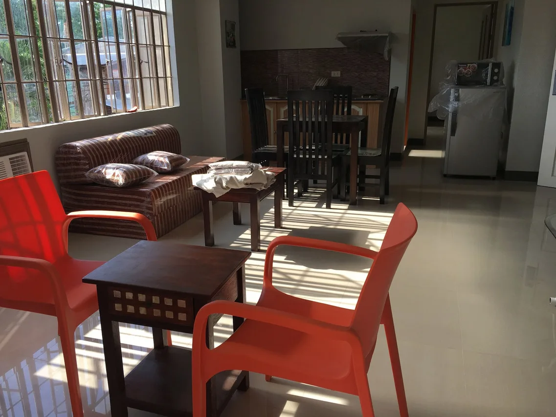 Beinte Singko de Marso Apartments photo 4